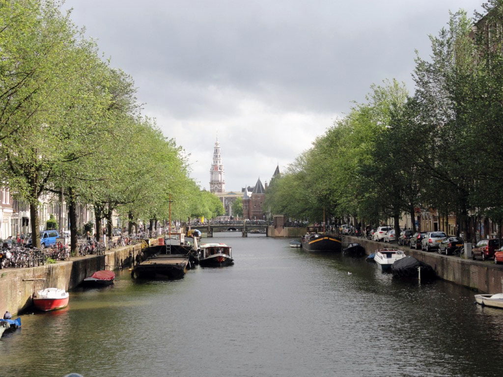 Holandija_Amsterdam_kanali_voznja_brodom_Evropske_metropole_autobusom_akcija