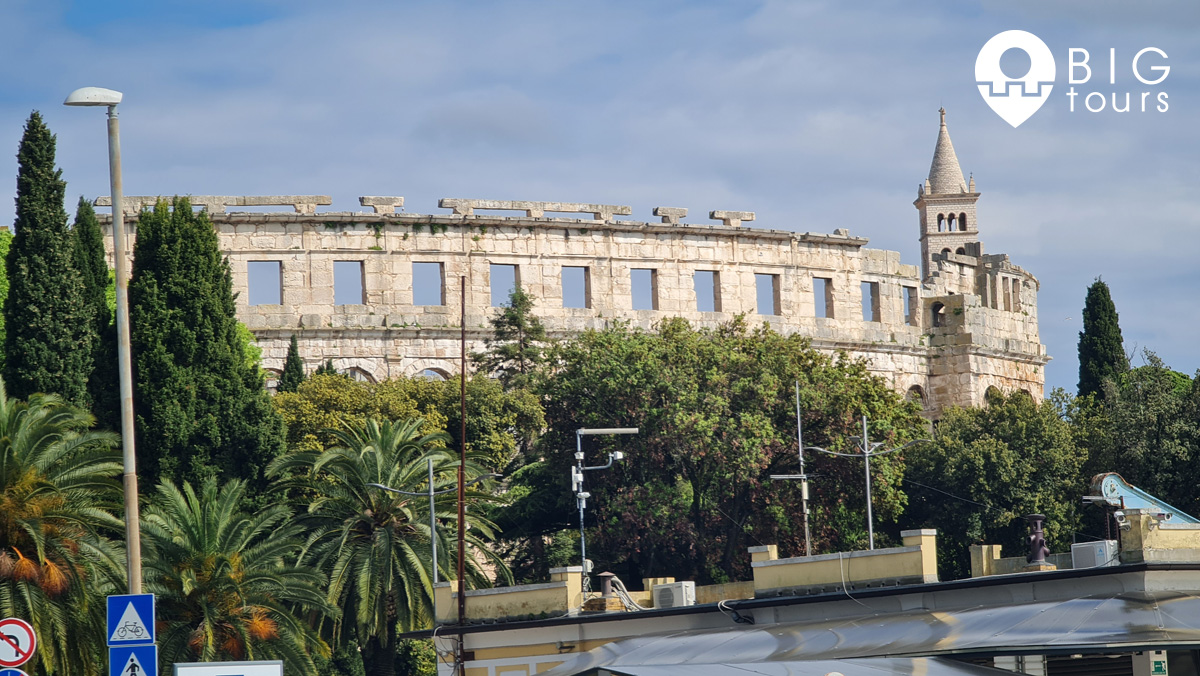 Pula-rimsko-pozoriste-big-tours