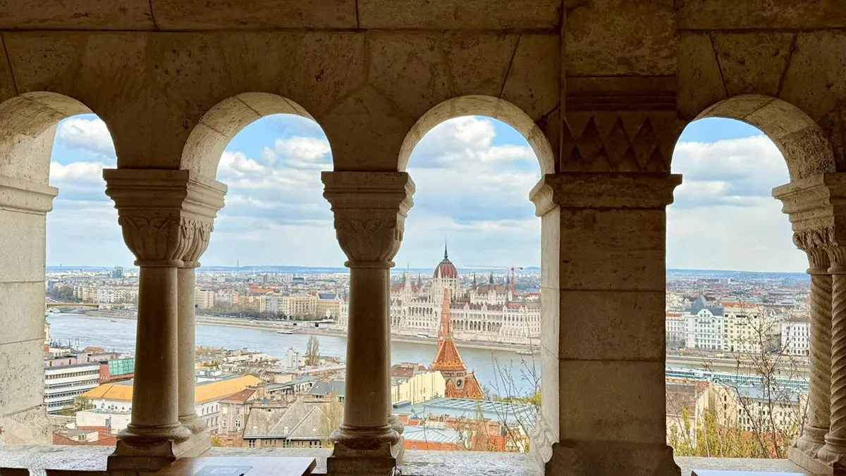 Budimpesta autobusom stoni Beograd big tours