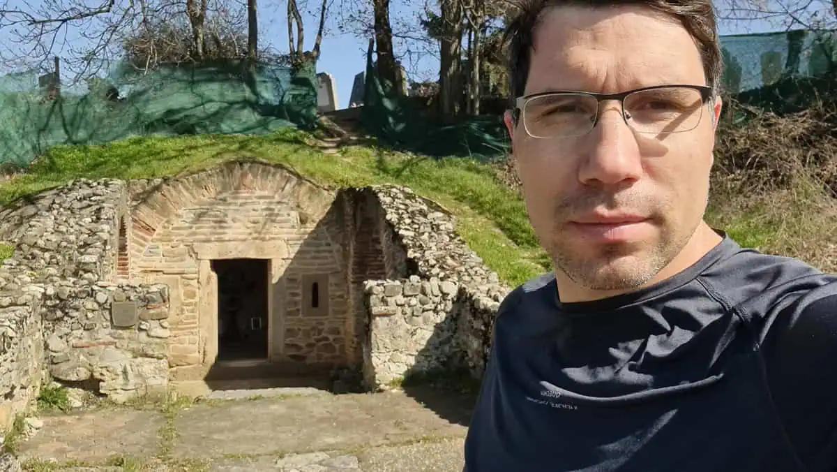 Grobnica Ermil Stratonik Brestovik